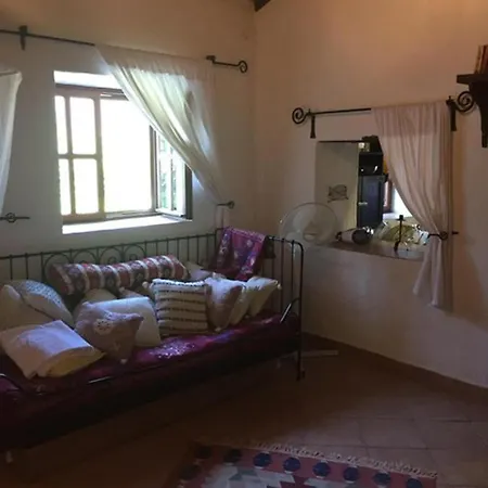 Dom wakacyjny Charming Secluded 2-Bed Cottage In Kayakoy For 4 Kayakoy