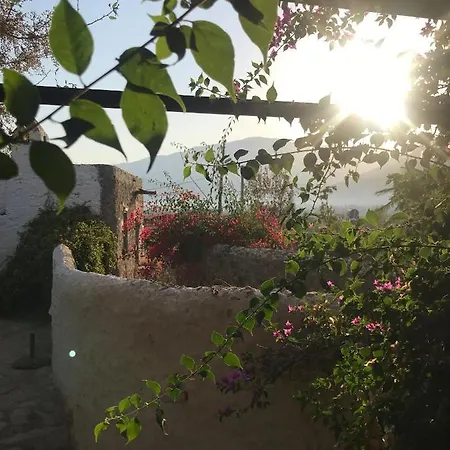 Dom wakacyjny Charming Secluded 2-Bed Cottage In Kayakoy For 4 Kayakoy